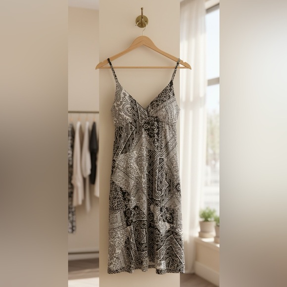 INC International Concepts Dresses & Skirts - 🏵INC PRINTED SPAGHETTI STRAP DRESS